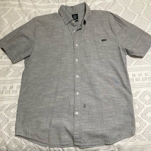 Men’s Volcom Size M Button Down Shirt